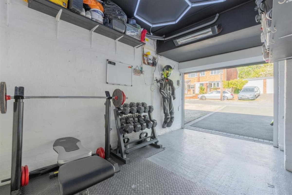 Quantock Road, Stourbridge, DY8 4UP