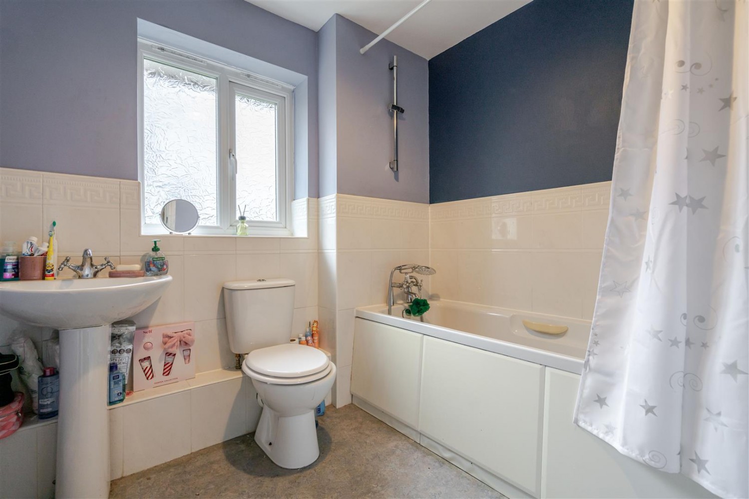 Pickley Court, Leigh