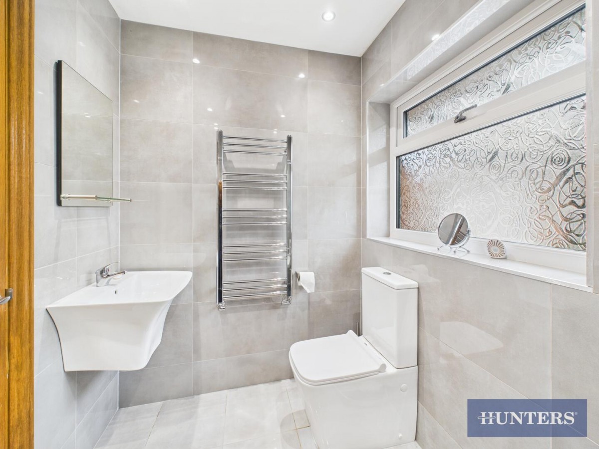 Grovehill Road, Filey, YO14 9NL