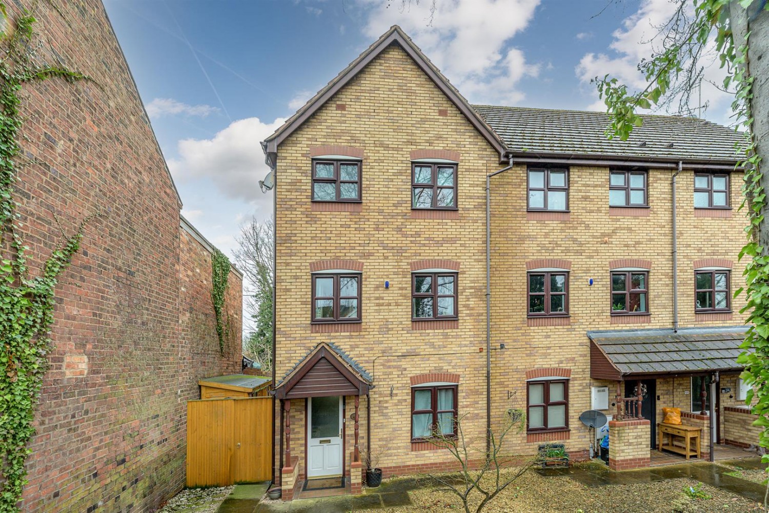 Stream Road, Wordsley, DY8 5QU