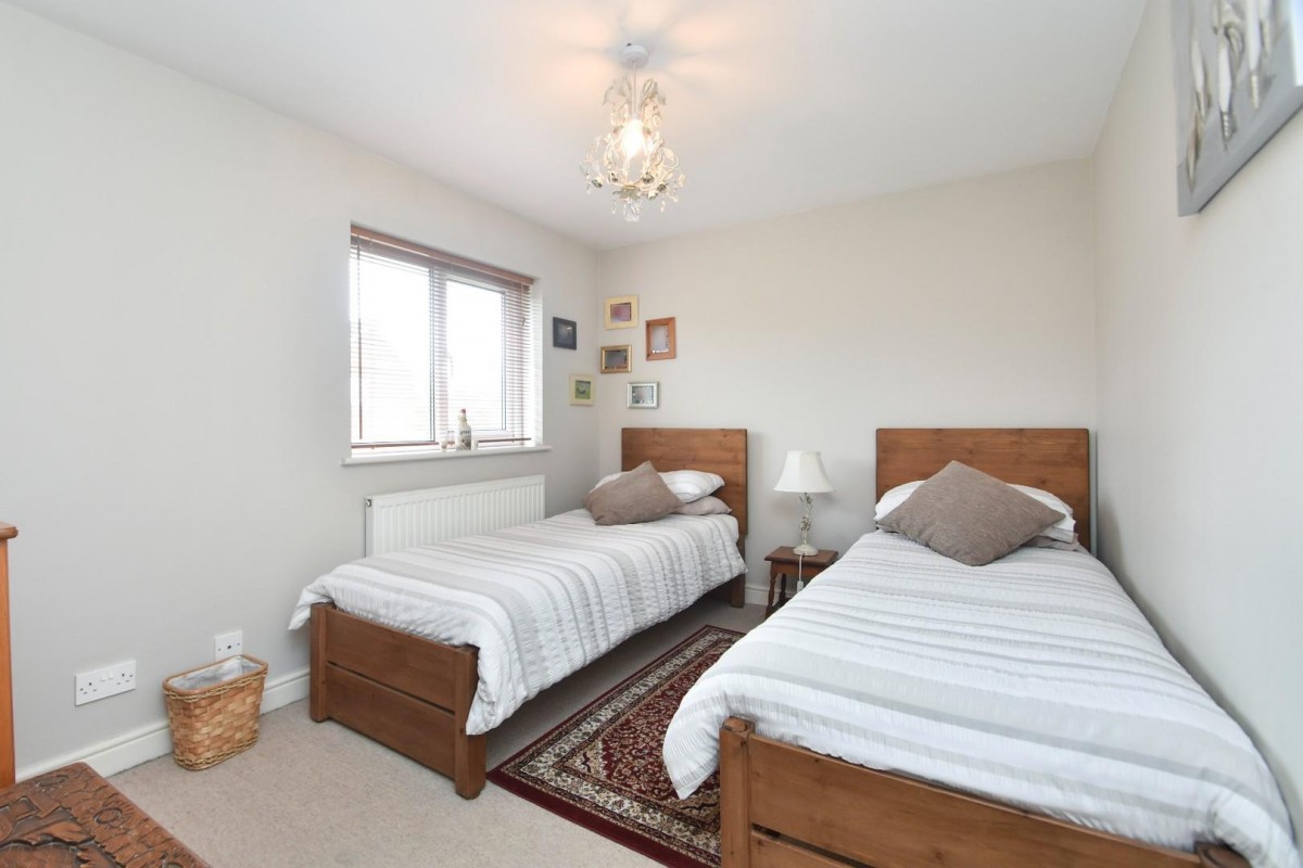 Woodlands Grove, Harrogate