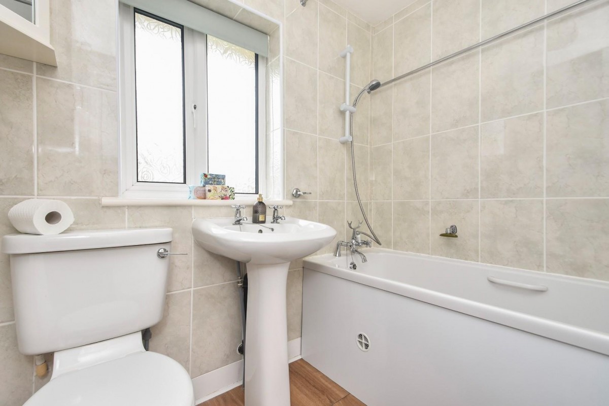 Woodlands Grove, Harrogate