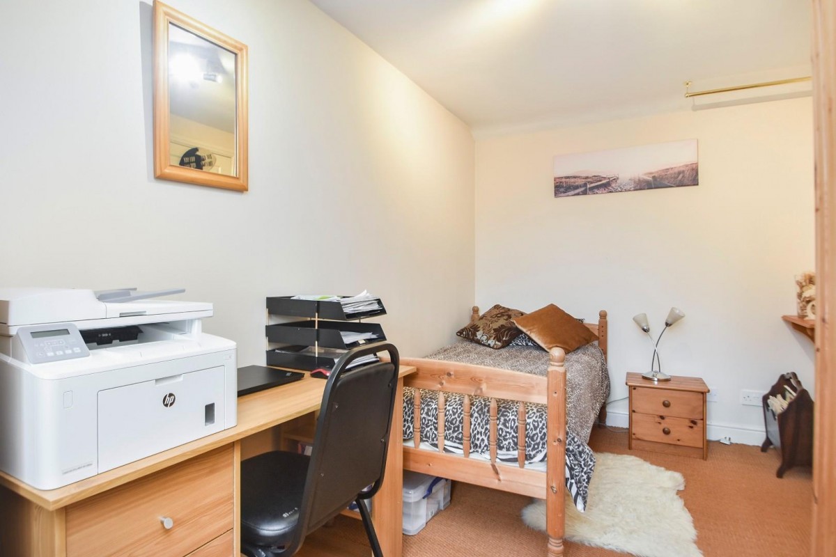 Woodlands Grove, Harrogate