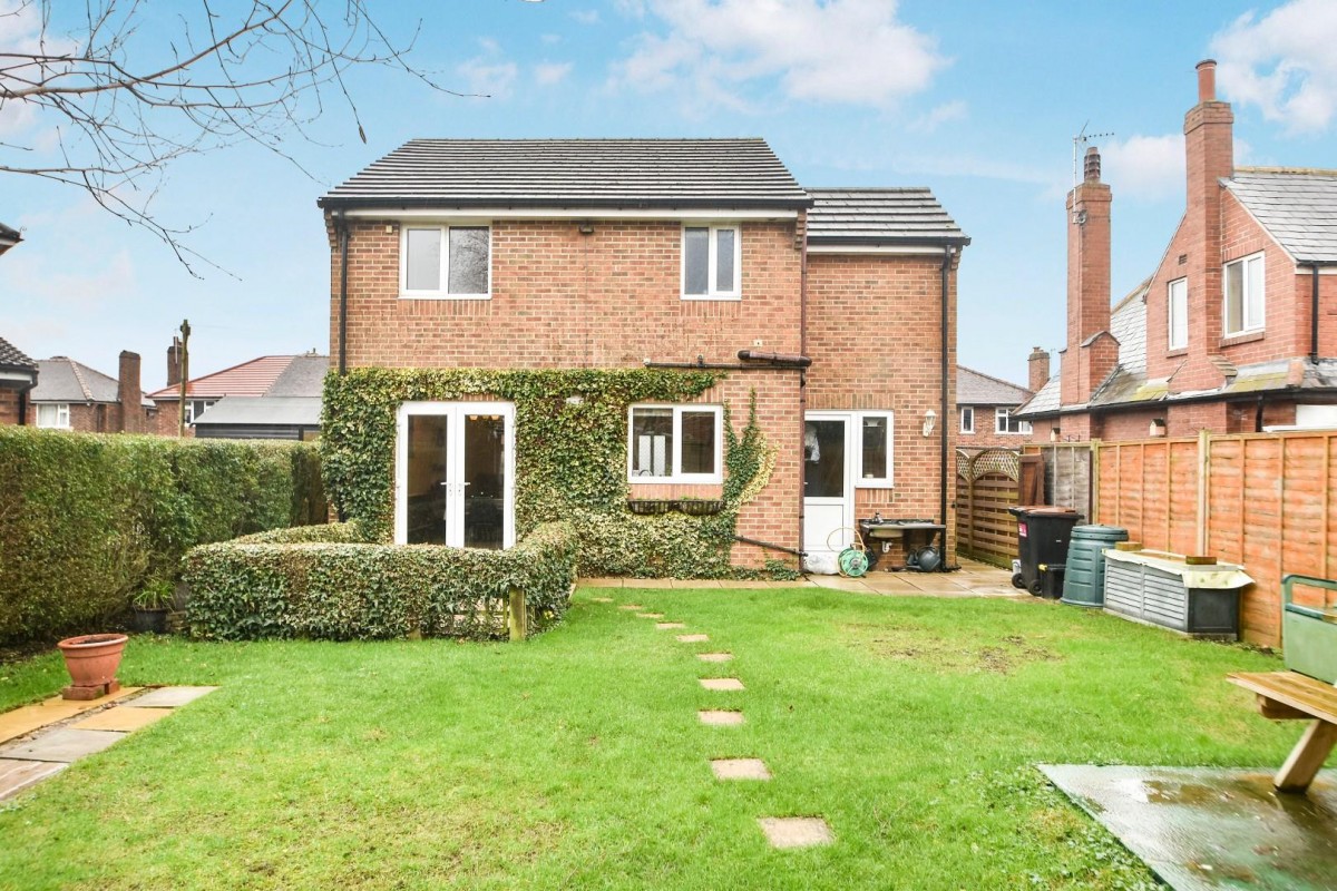 Woodlands Grove, Harrogate