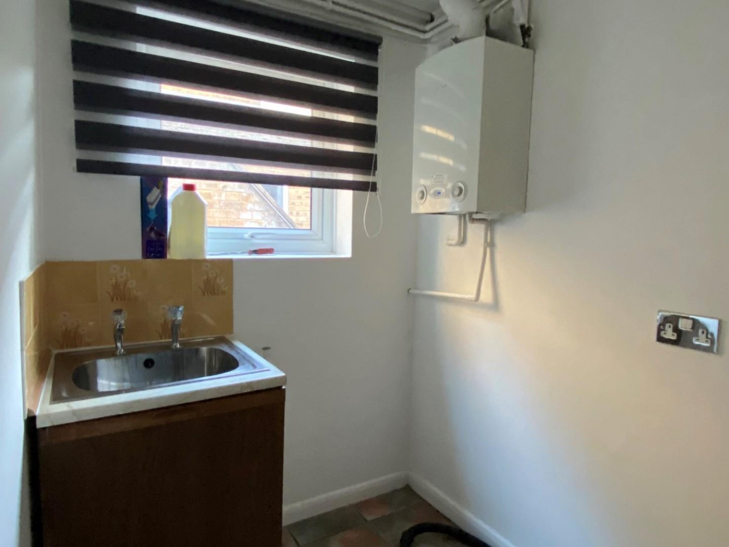 South Hill Road, Gravesend, DA12