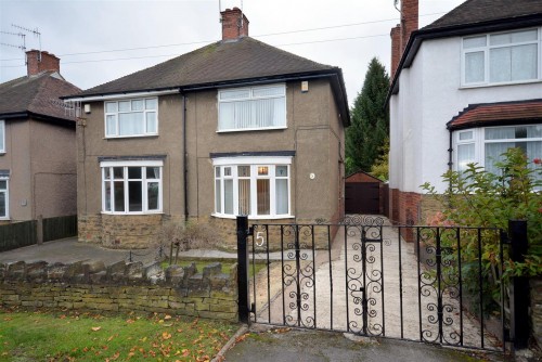 Clarkson Avenue, Boythorpe, Chesterfield, S40 2RS