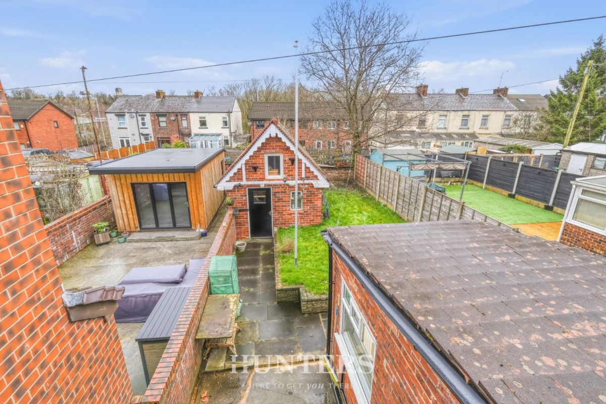 Oldham Road, Middleton, Manchester, M24