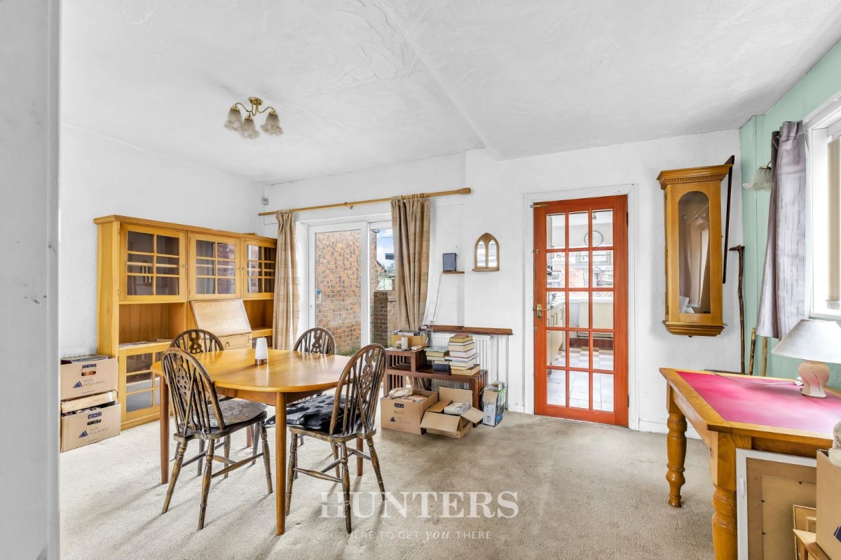 Oldham Road, Middleton, Manchester, M24