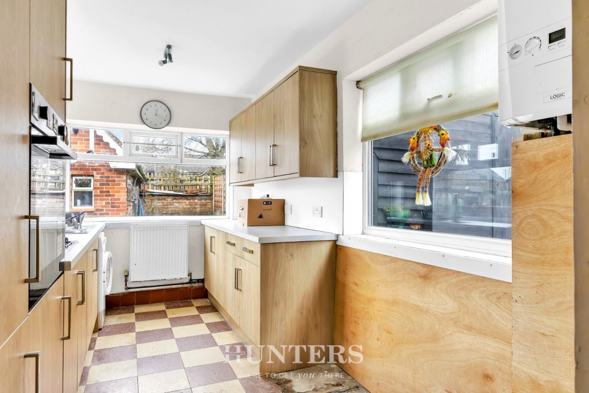 Oldham Road, Middleton, Manchester, M24