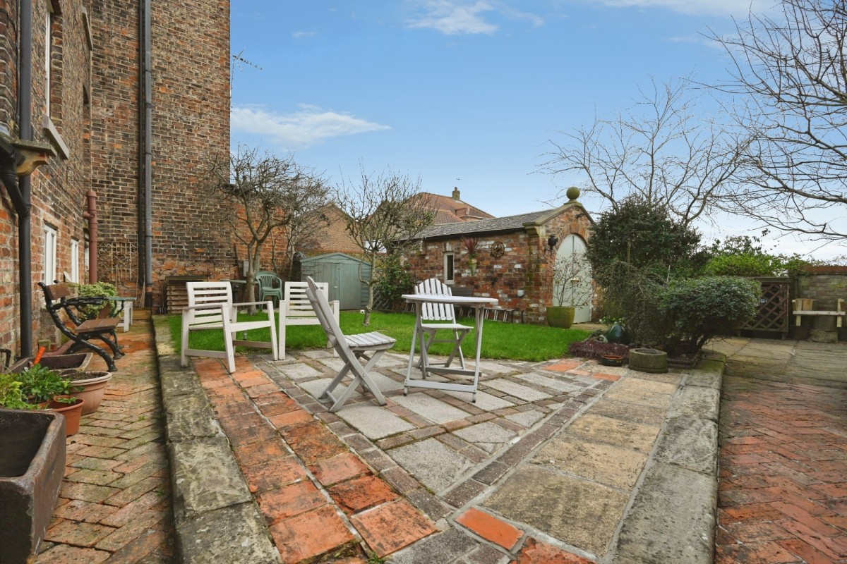 Dishforth Road, Sharow