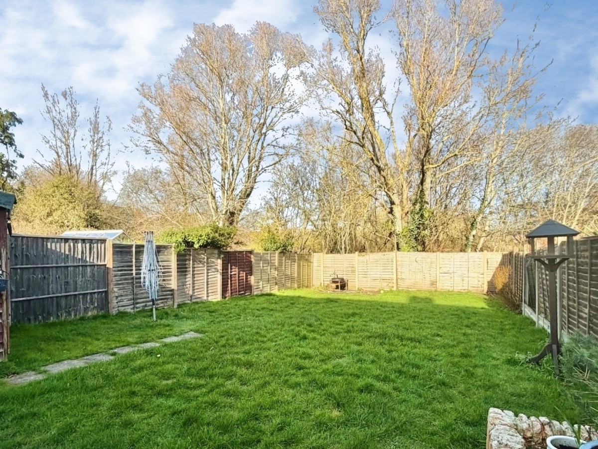 Chichester Close, Ashford