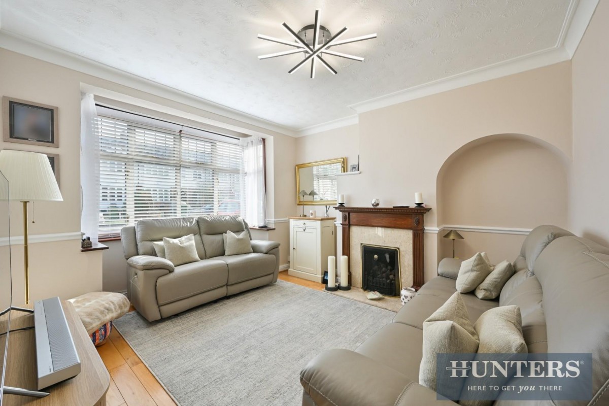 Elmstead Gardens, Worcester Park