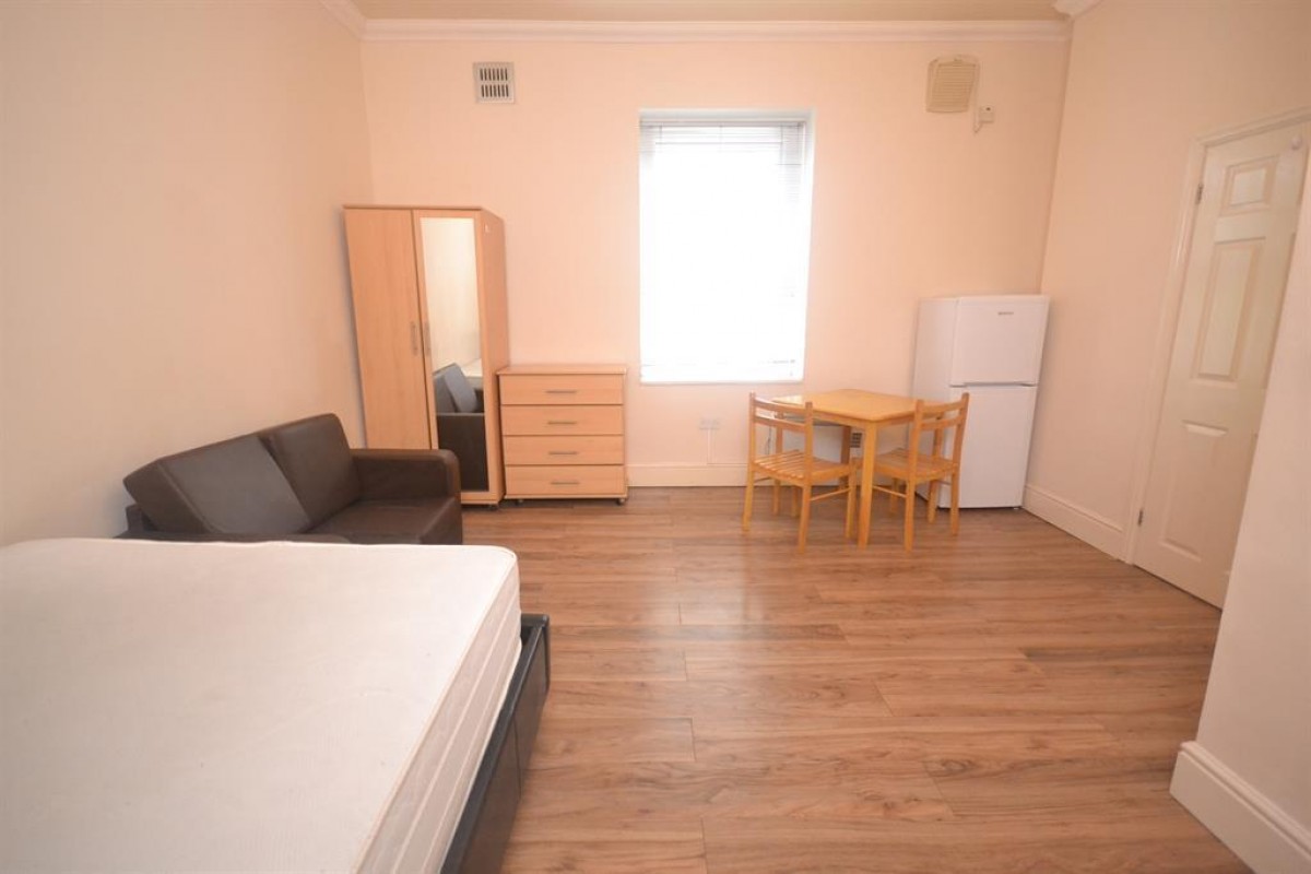 London Road, Reading