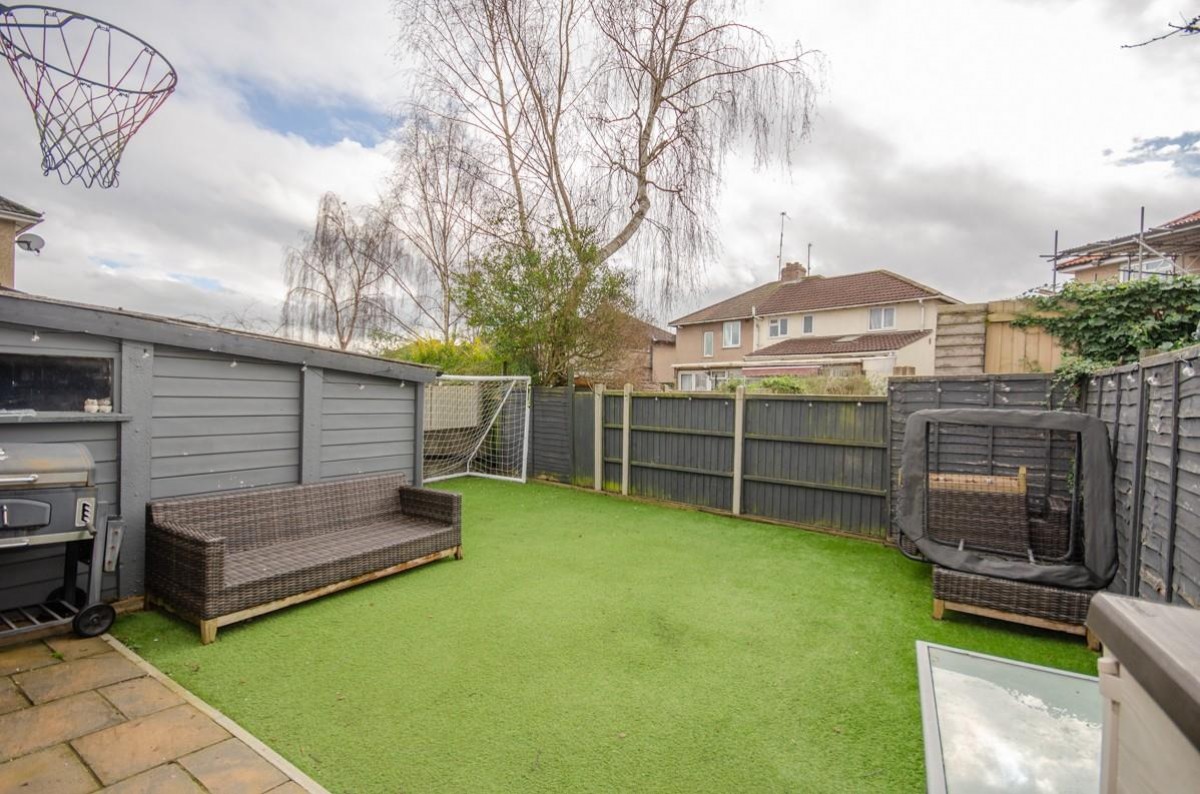 Northcote Road, Mangotsfield, Bristol, BS16 6AT