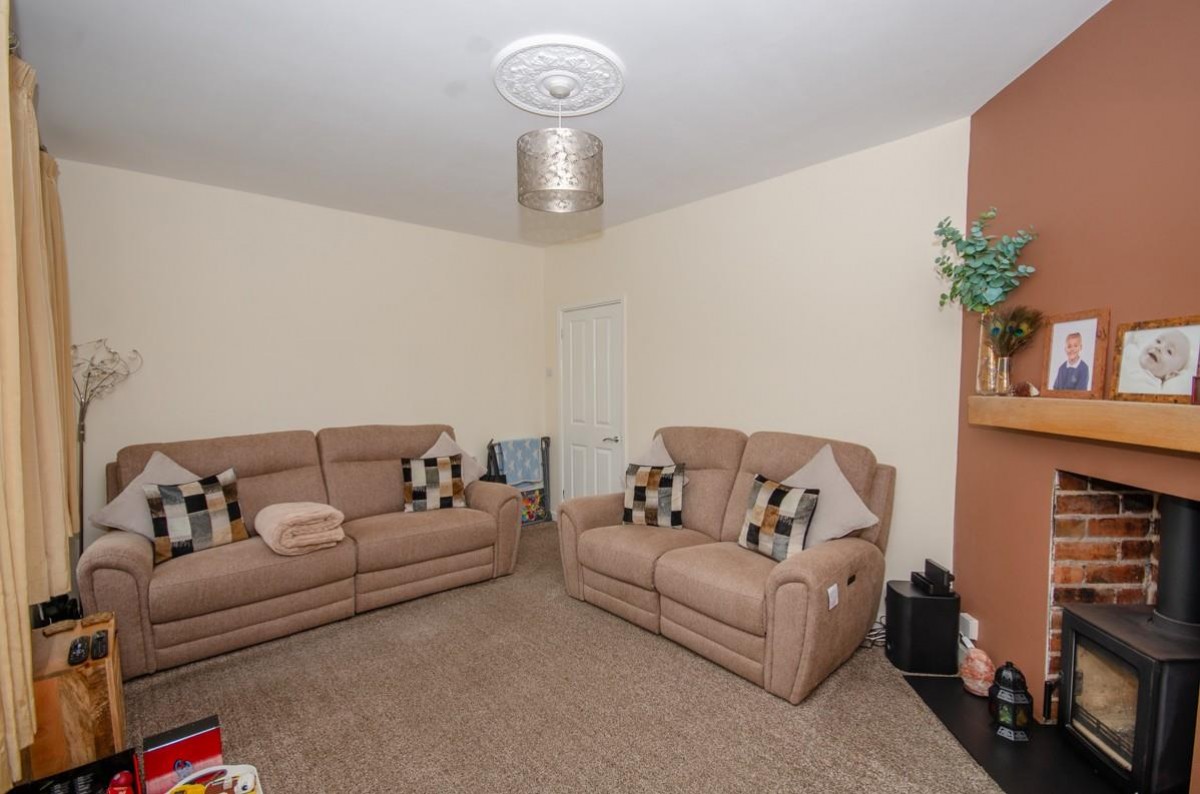 Northcote Road, Mangotsfield, Bristol, BS16 6AT