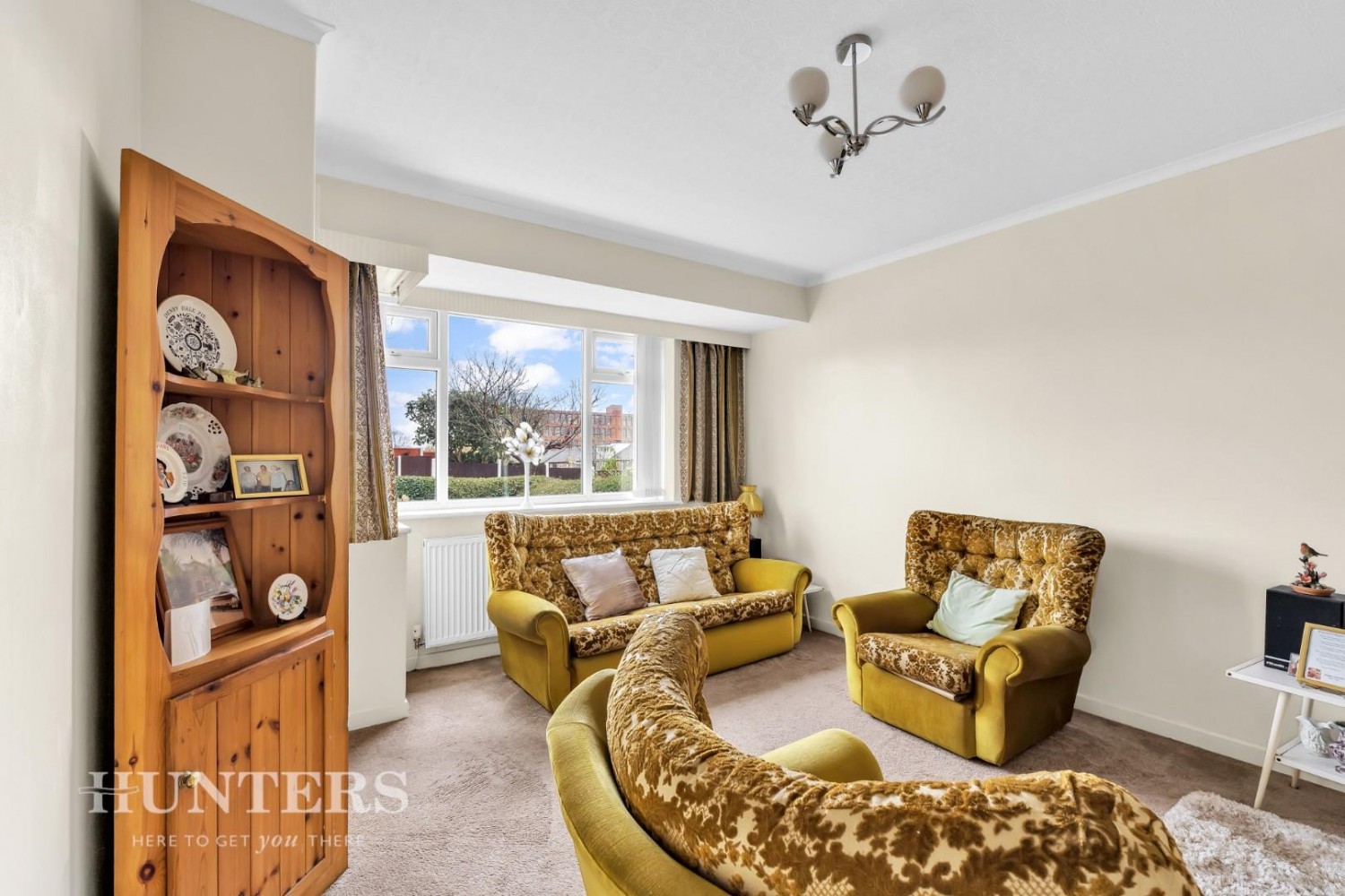 College Avenue, Oldham