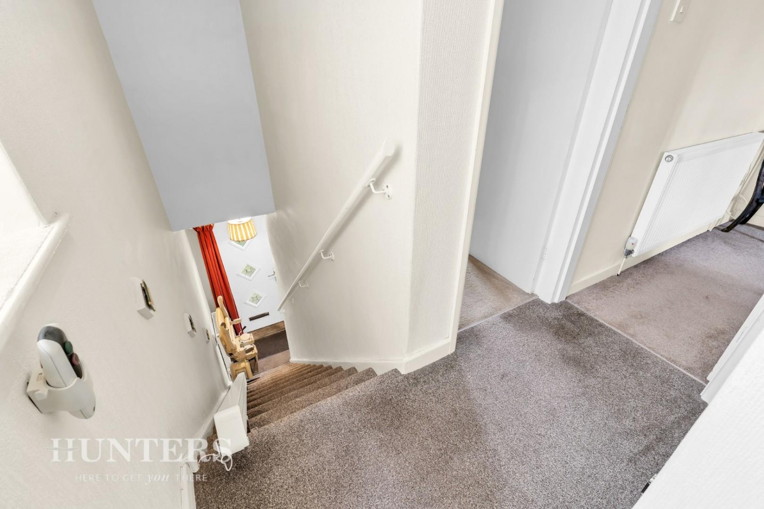 College Avenue, Oldham