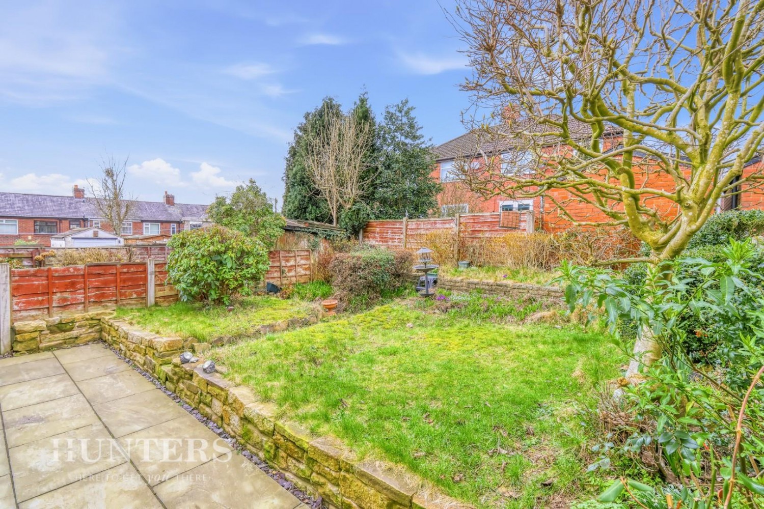 College Avenue, Oldham