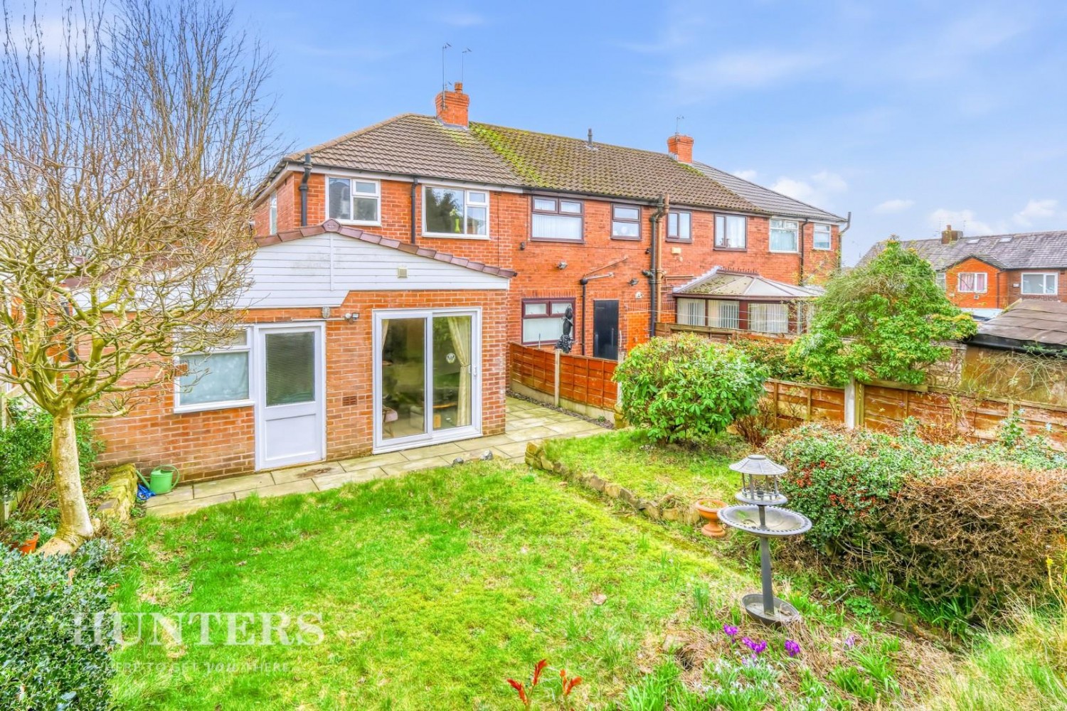 College Avenue, Oldham