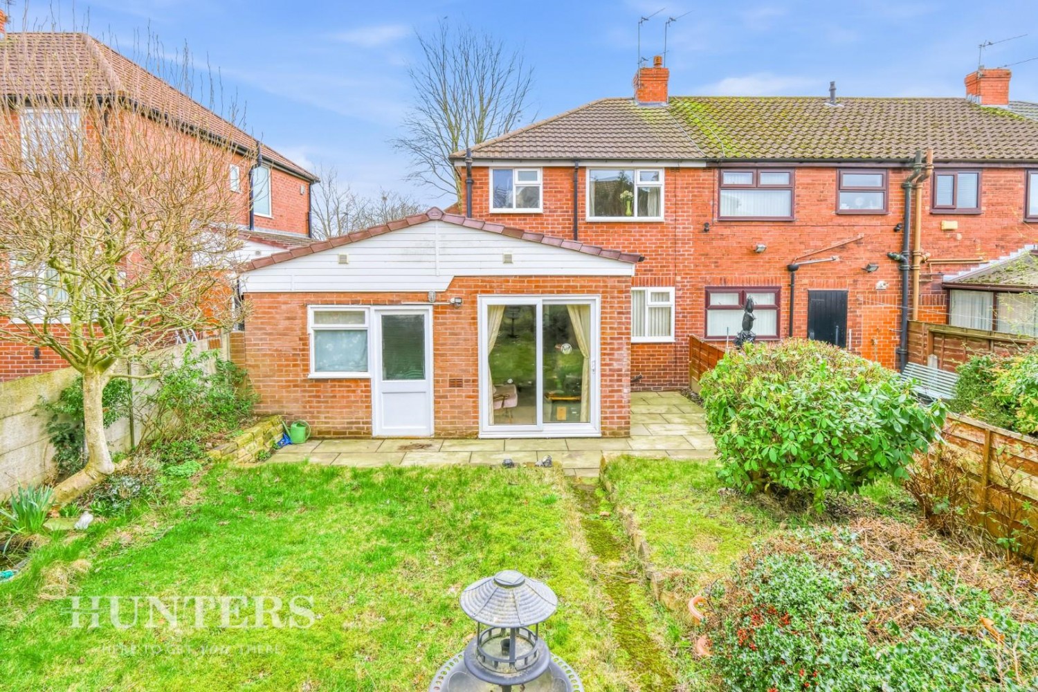 College Avenue, Oldham