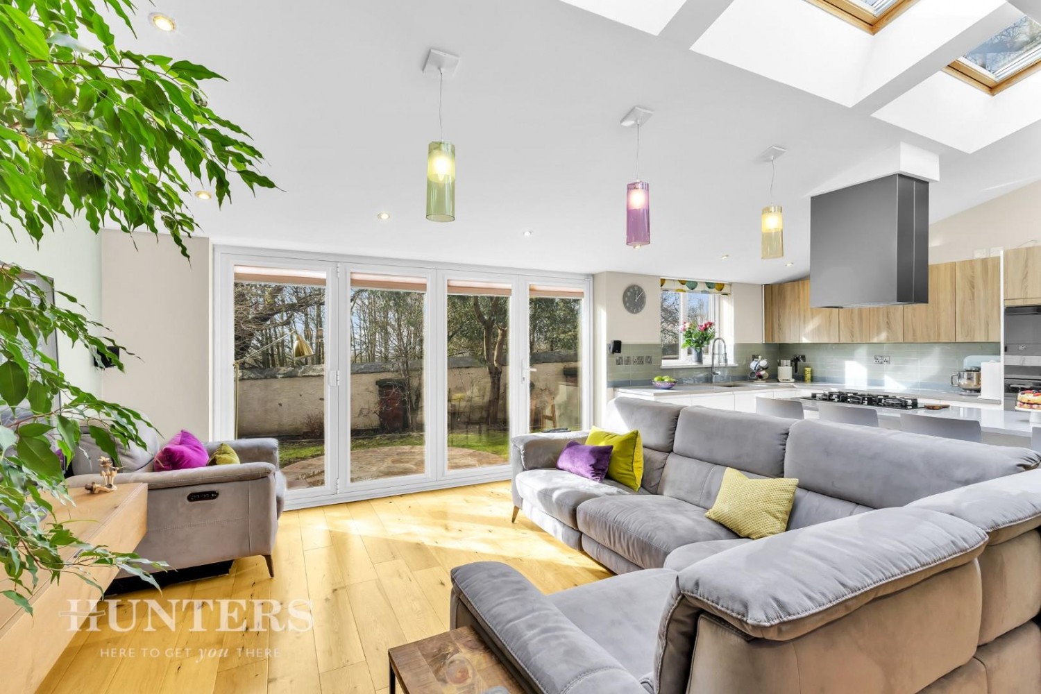 Howardian Close , Oldham