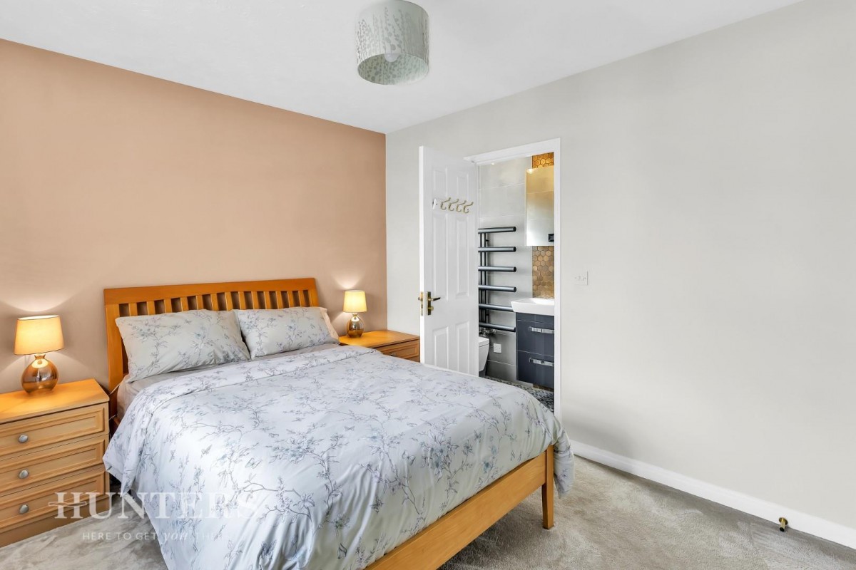 Howardian Close , Oldham