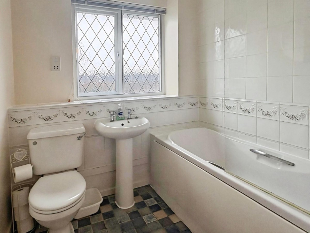 Exeter Drive, Tamworth, Staffordshire