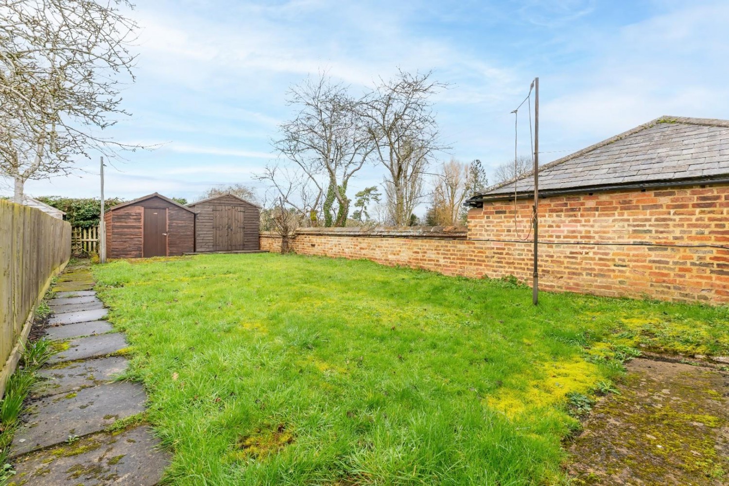 Leighton Road, Wingrave, Aylesbury