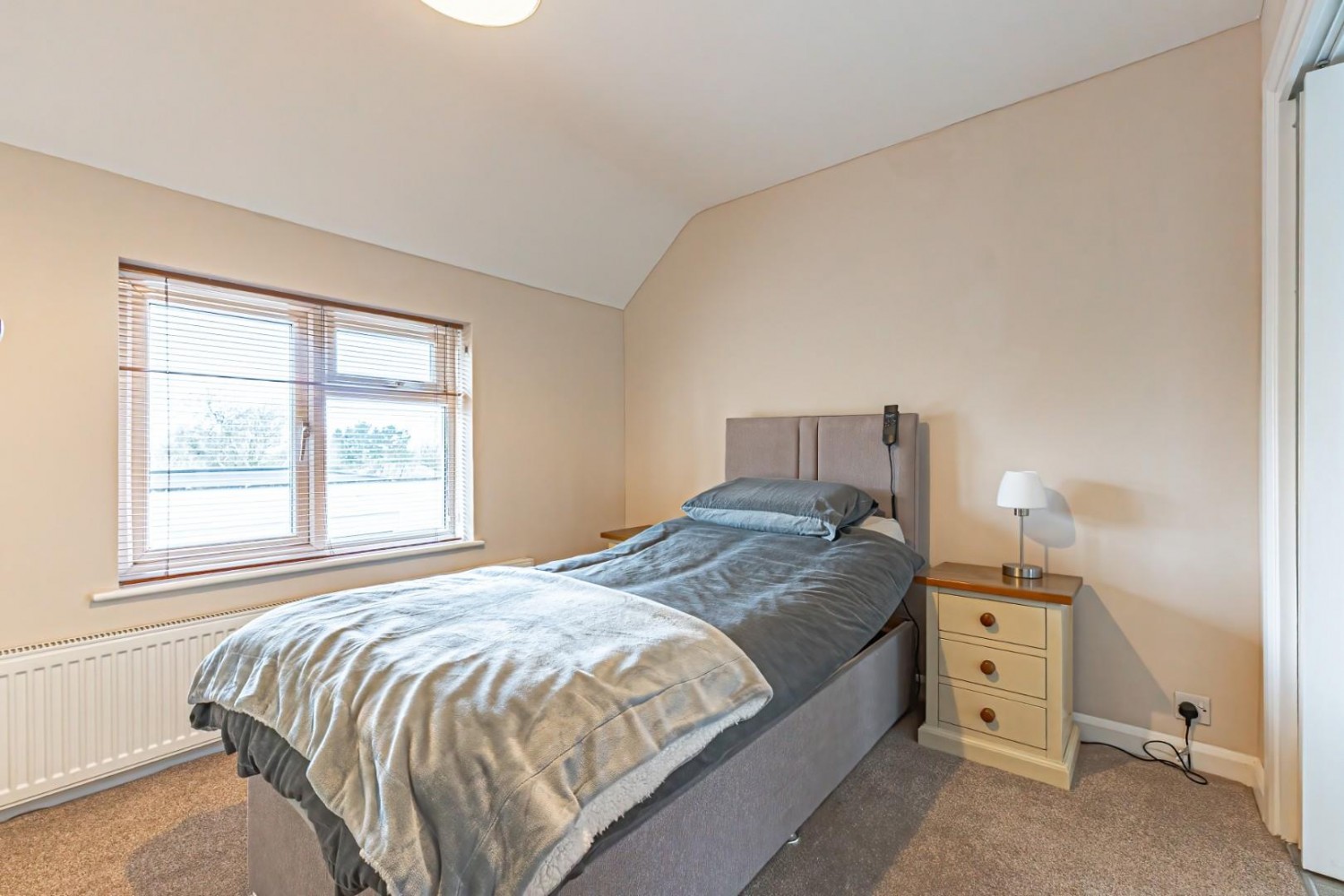 Leighton Road, Wingrave, Aylesbury