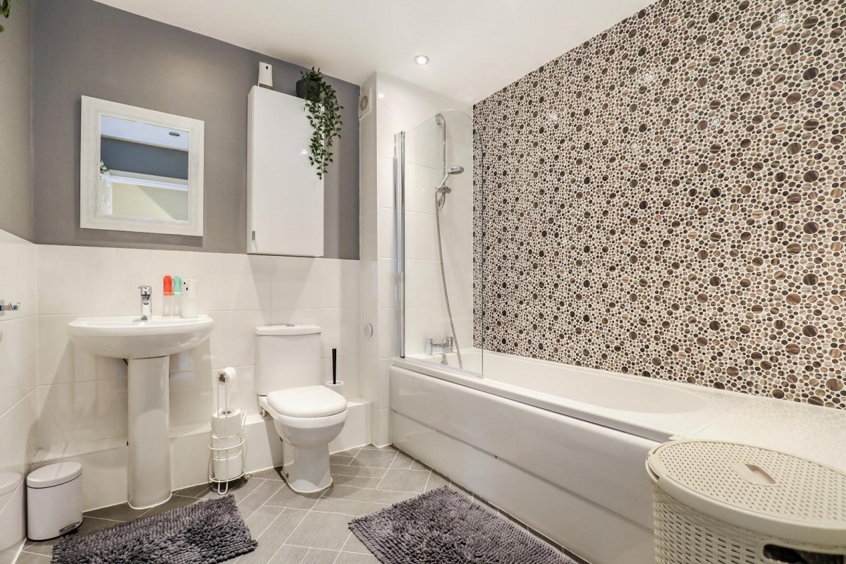 Woodfield Road, Harrogate