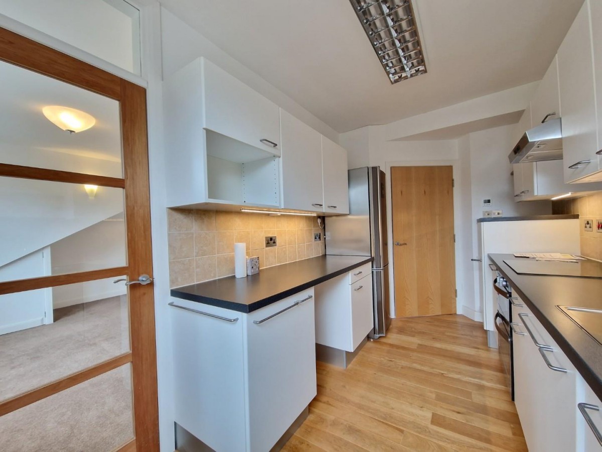 Valley Drive, Harrogate, HG2 0JJ