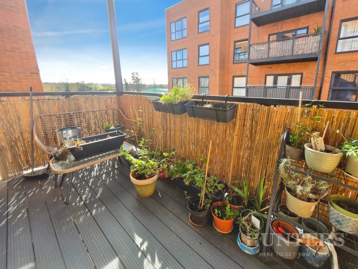 Thimble Crescent, Hackbridge