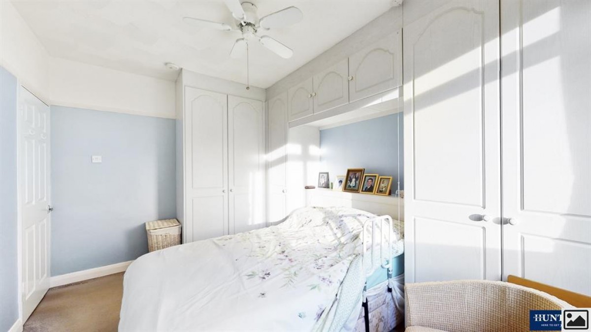 Chadwell Heath Lane, Romford, RM6