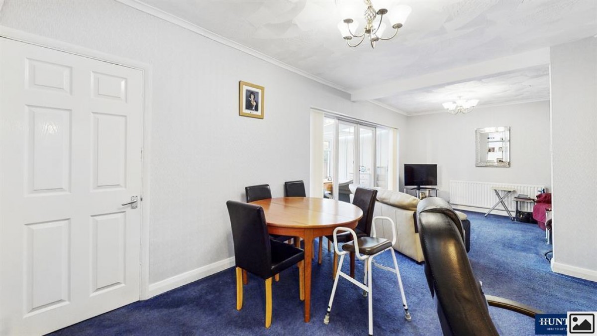 Chadwell Heath Lane, Romford, RM6