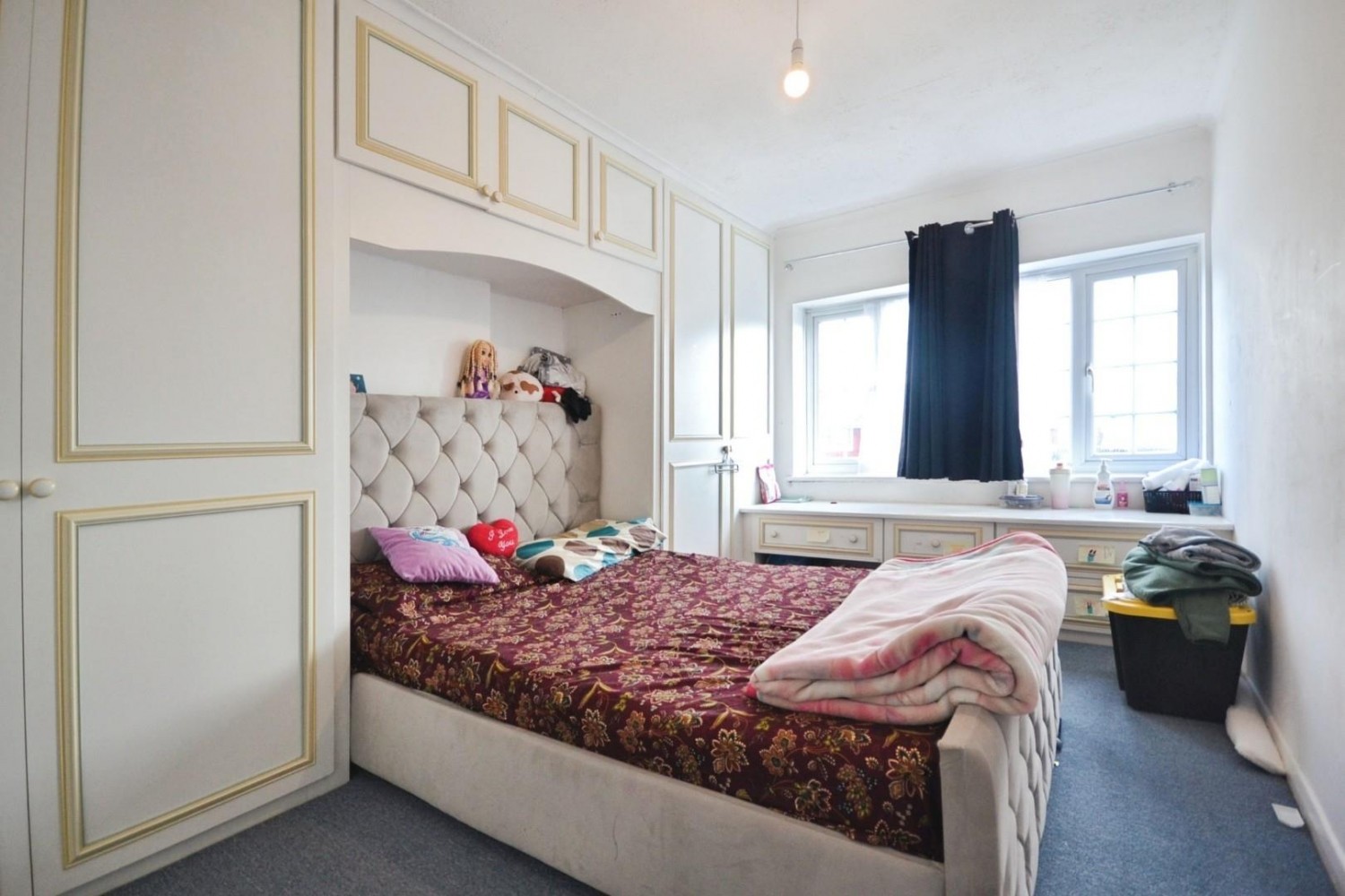 Quentin Road, Woodley