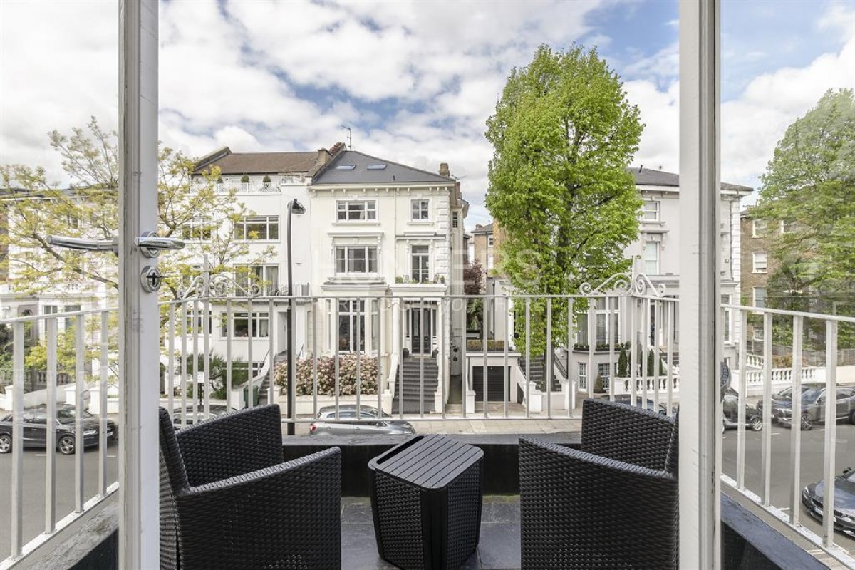 Buckland Crescent, London, NW3