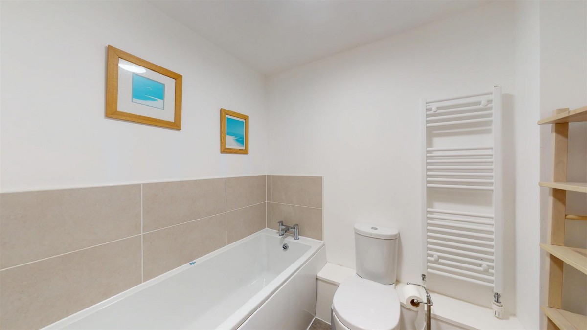 Washburn Apt, Garnetts Grove, Otley, LS21