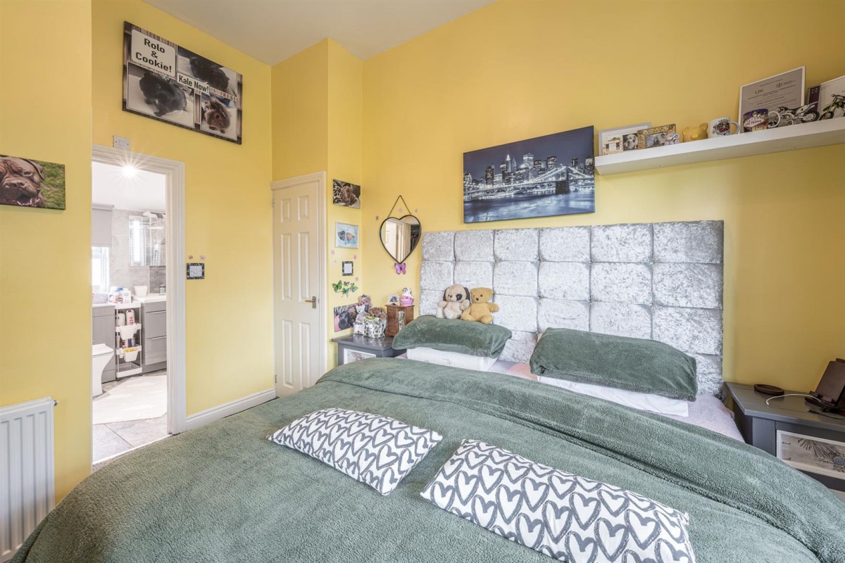 Lightwoods Road, Stourbridge, DY9 0TR