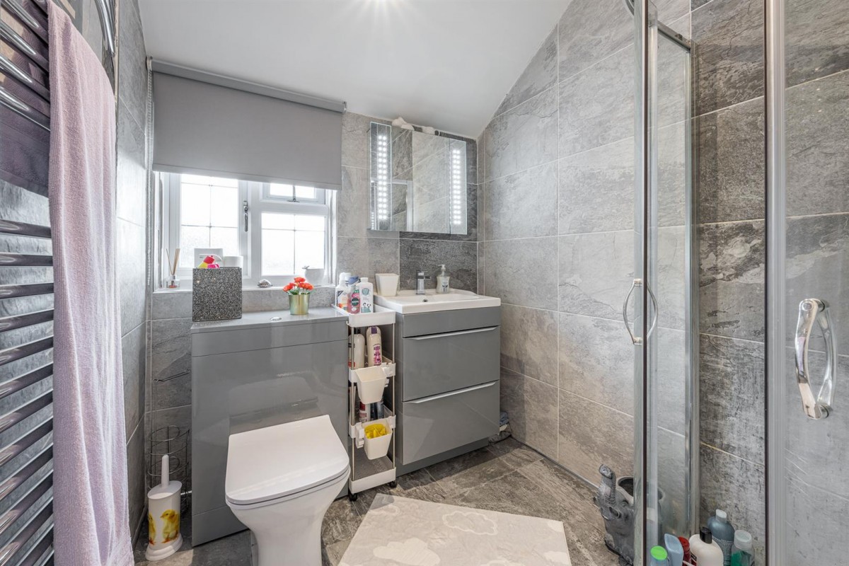 Lightwoods Road, Stourbridge, DY9 0TR