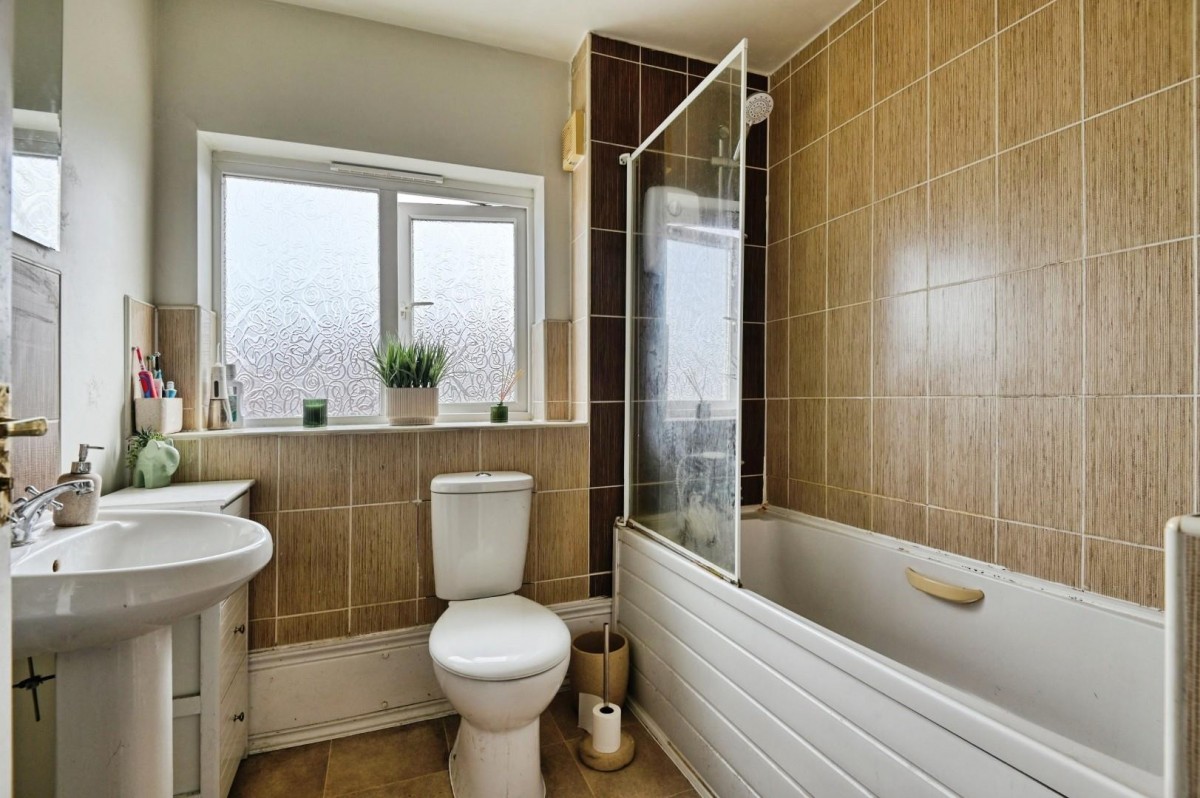 Petard Close, Two Gates, Tamworth