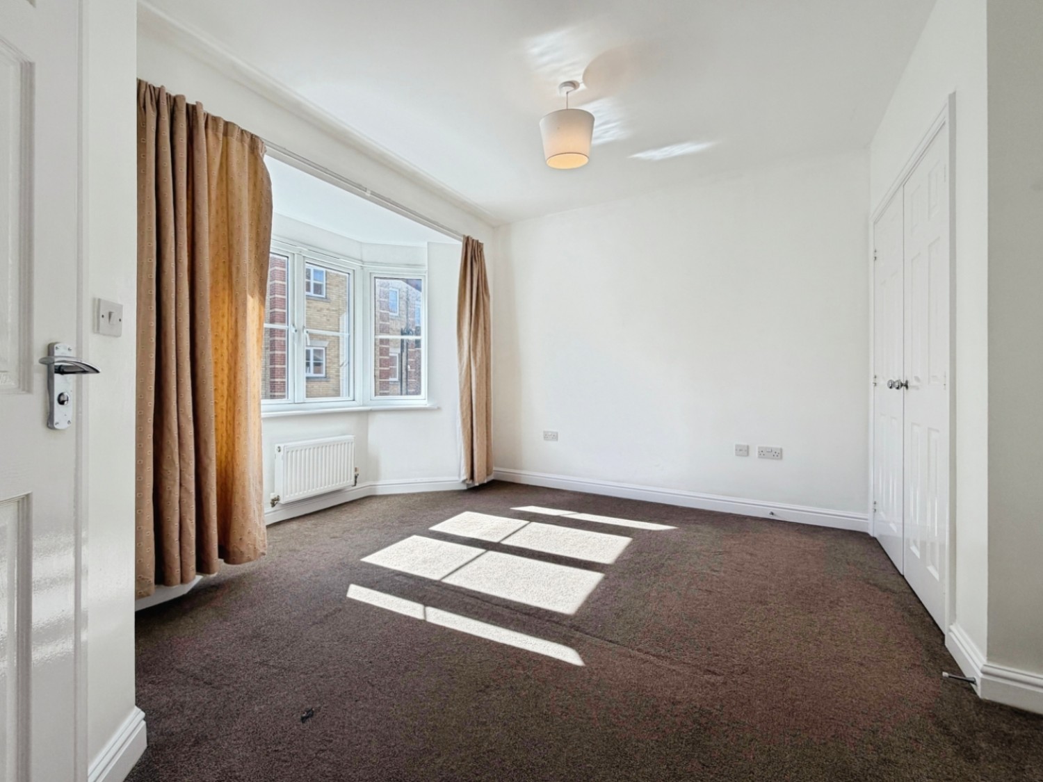 Barley Mow View, Ashford