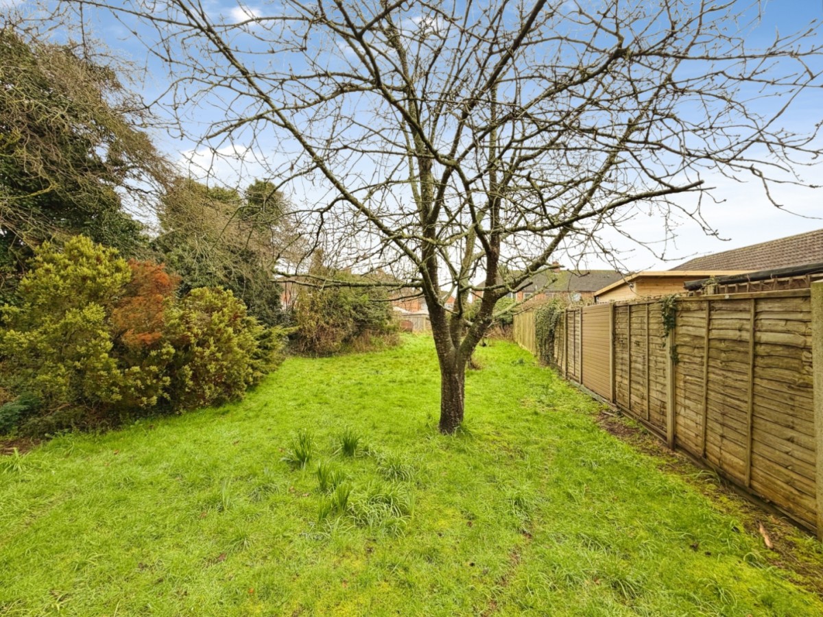 Kingsnorth Road, Ashford