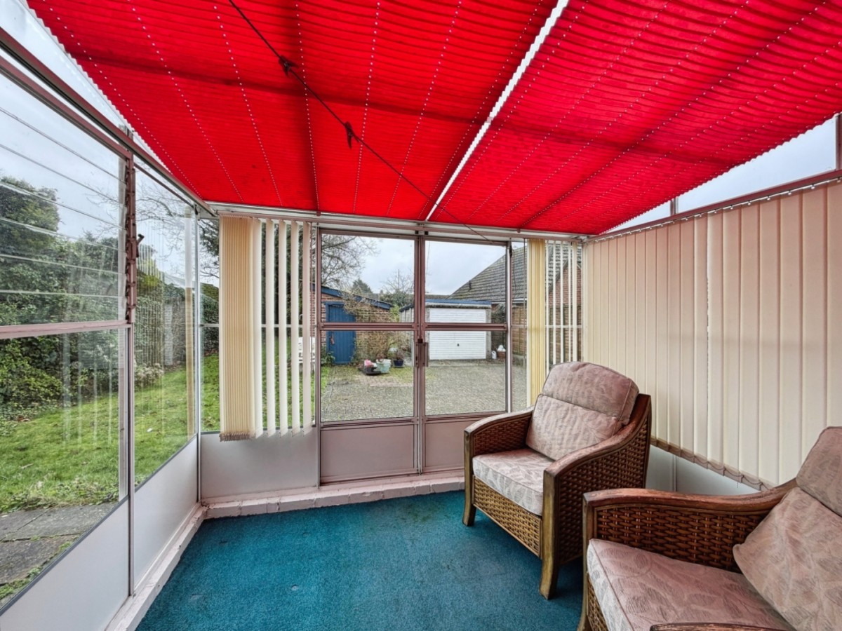 Kingsnorth Road, Ashford