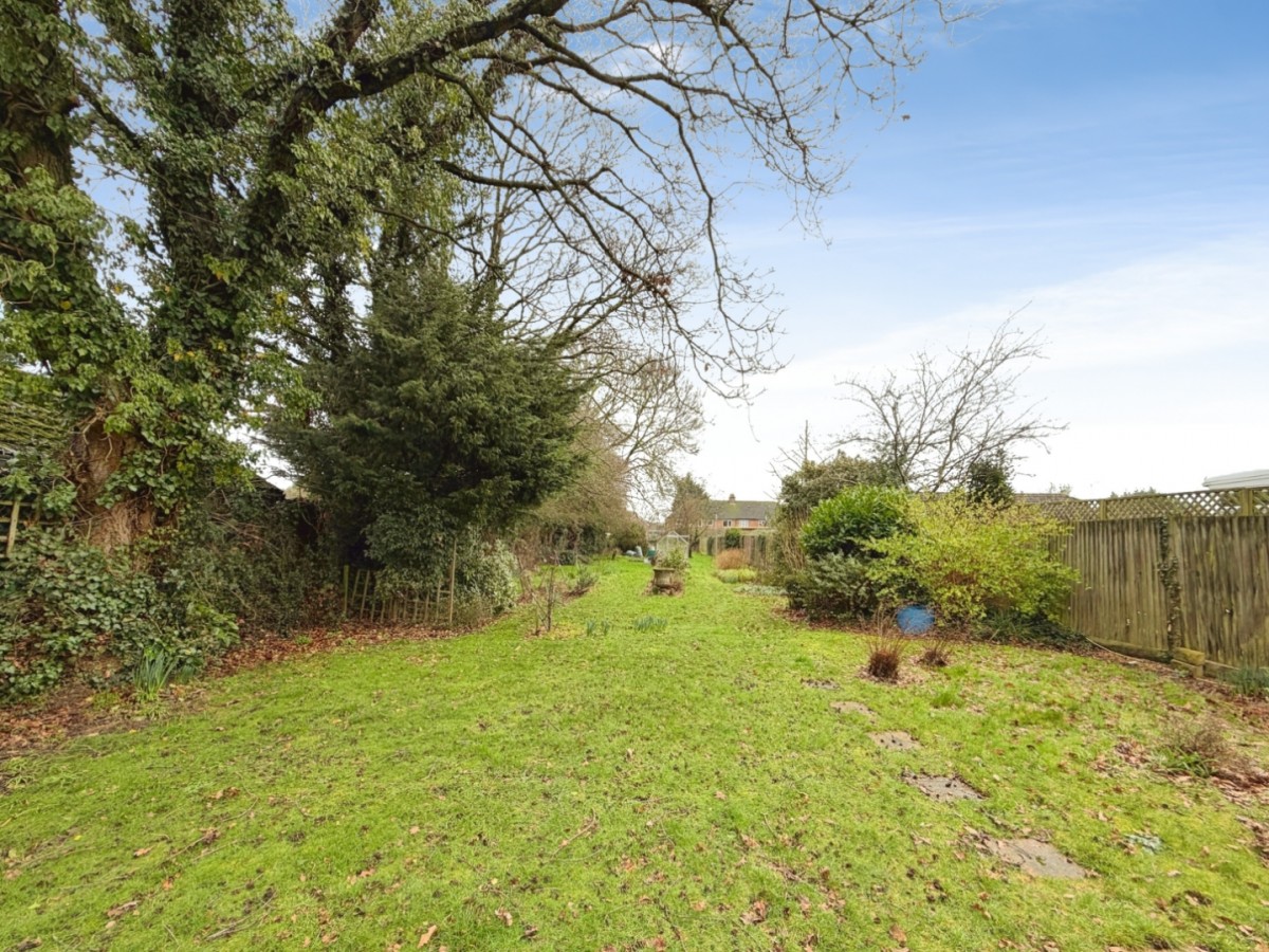 Kingsnorth Road, Ashford