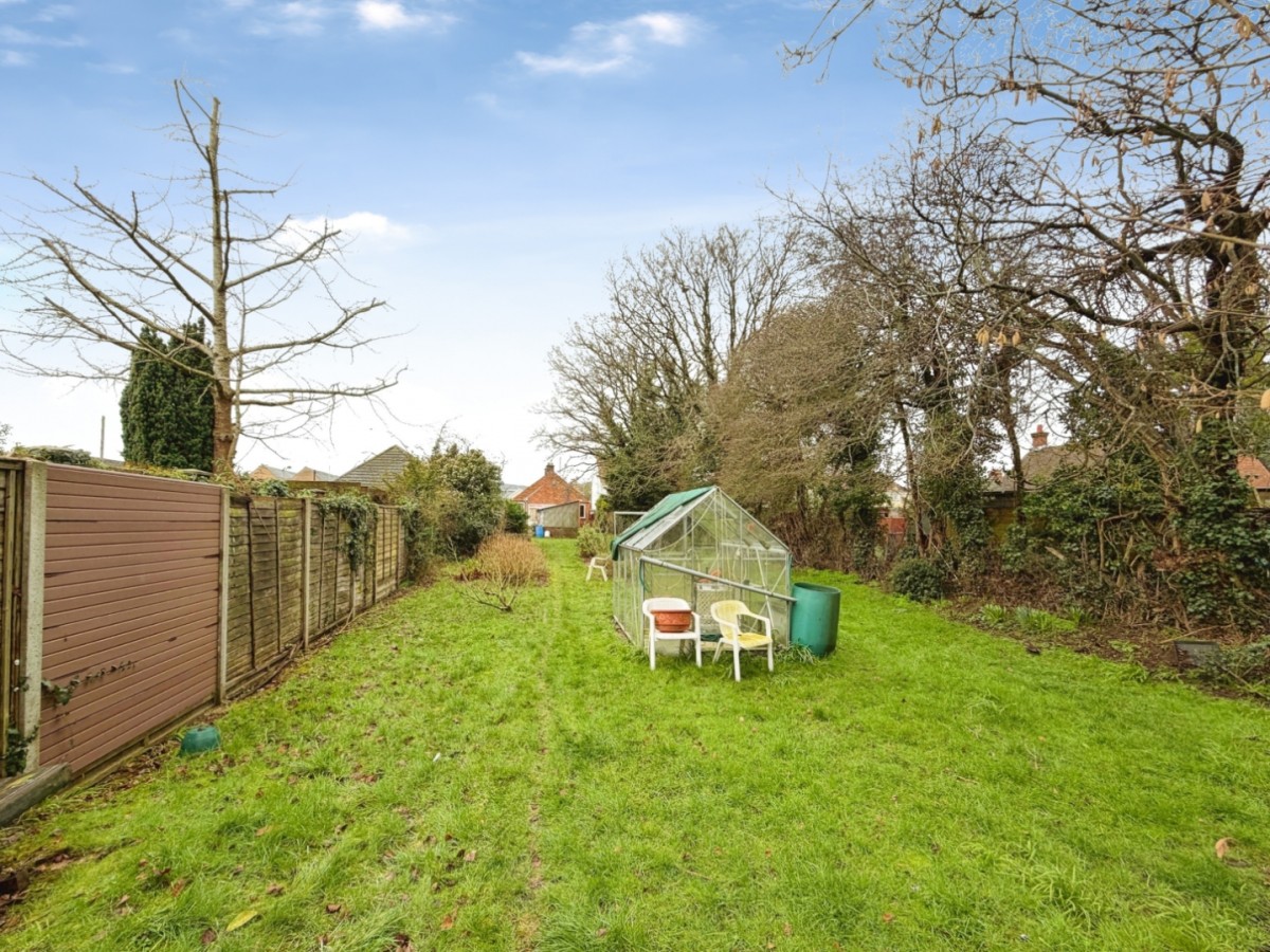 Kingsnorth Road, Ashford