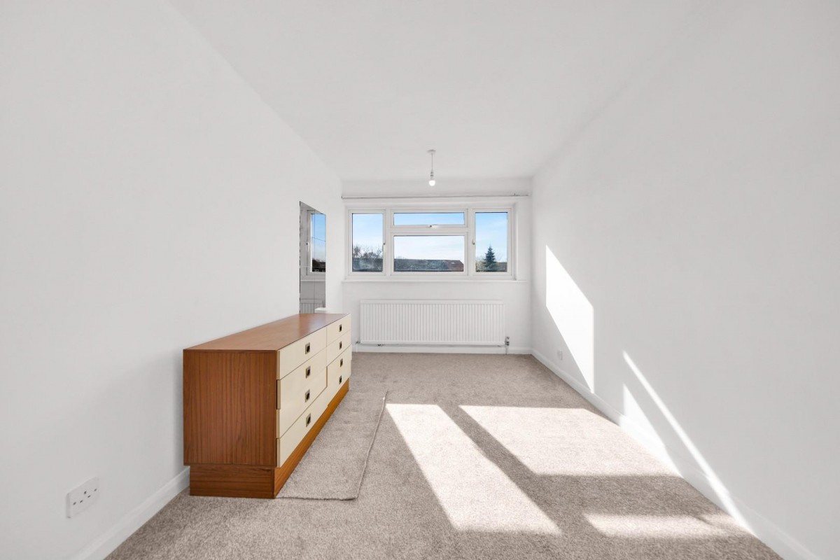 Woodrush Way, Chadwell Heath, RM6