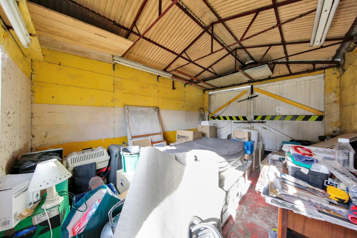 Woodrush Way, Chadwell Heath, RM6