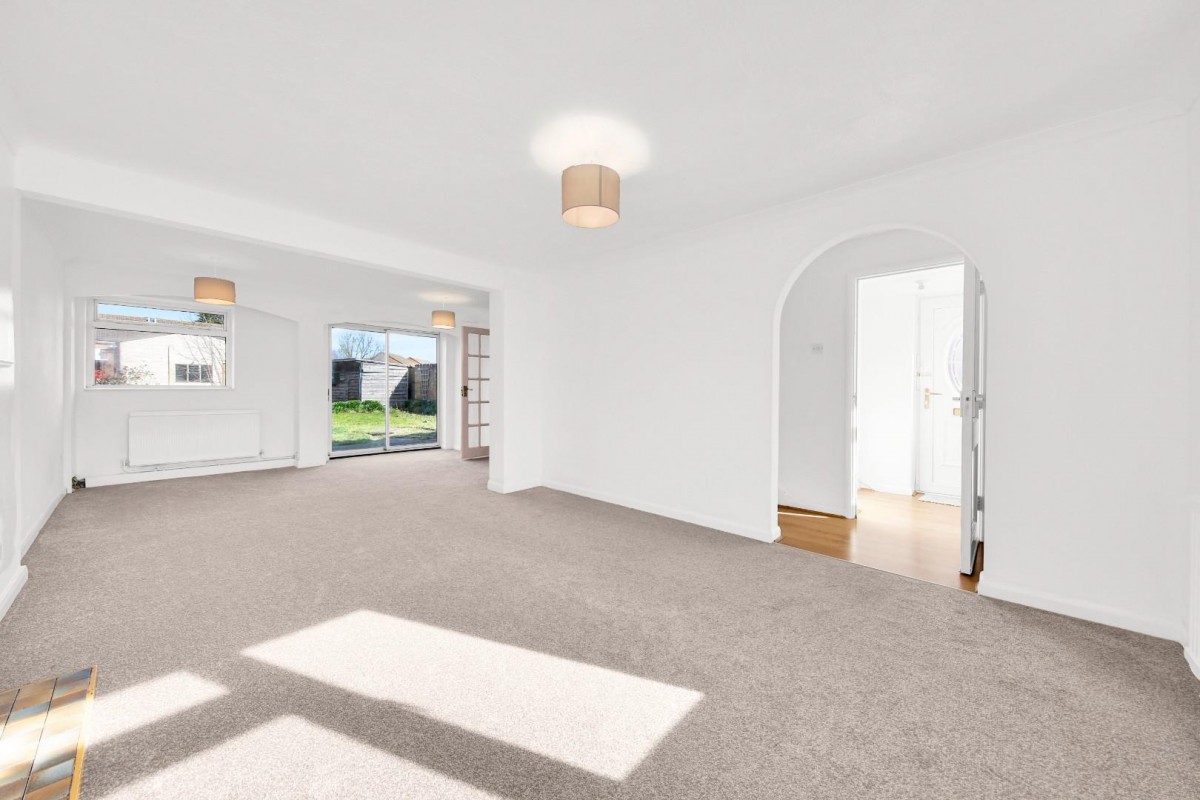 Woodrush Way, Chadwell Heath, RM6