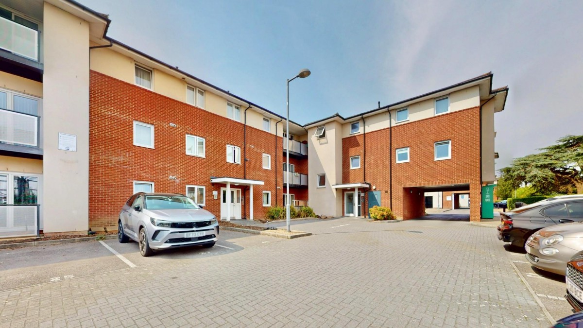 Medici Close, Ilford, IG3