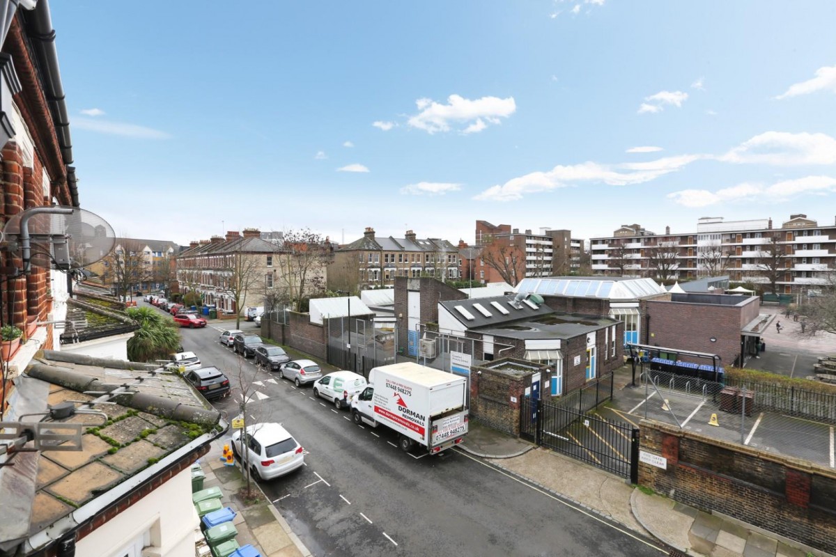 Valmar Road, London, SE5